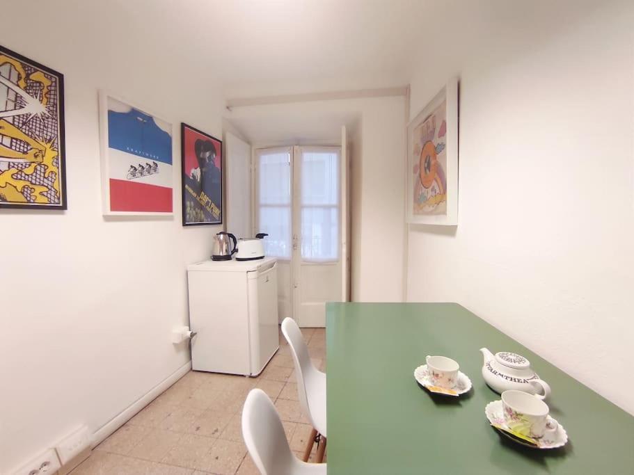 Bel Appartement Dans Le Centre De Milan Luaran gambar